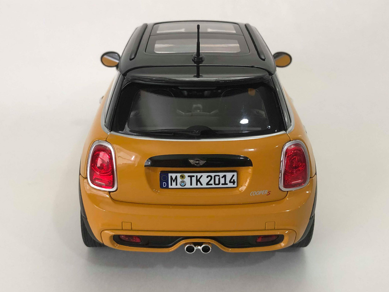 Illustration for article titled Norev 1/18 2014 Mini Cooper S (F56)